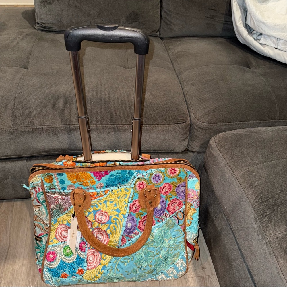 Free People Marrakesh Patched Weekender bag - Picture 16 of 16